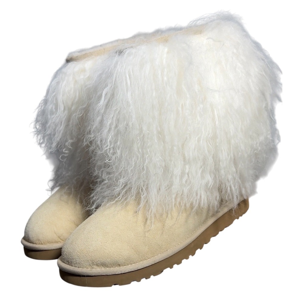 UGG Classic Short Sheepskin Cuff Sand Mongolian Fur Boots Womens Size 9 #1875